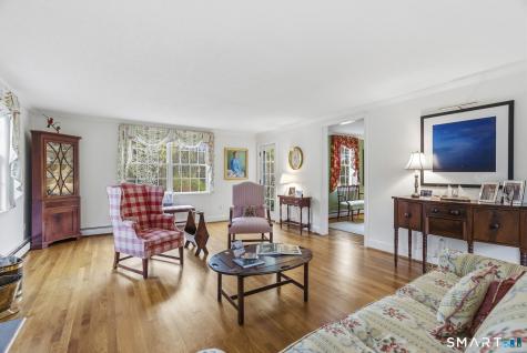 15 Ten Acre Lane West Hartford CT 06107