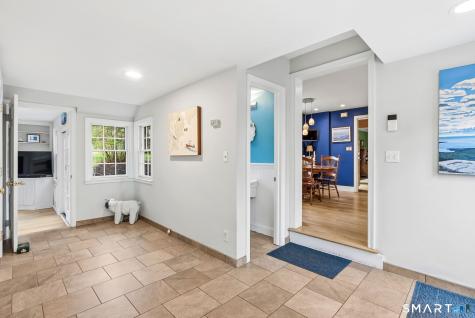 15 Ten Acre Lane West Hartford CT 06107