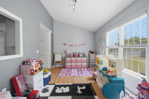157 Harris Drive Newington CT 06111