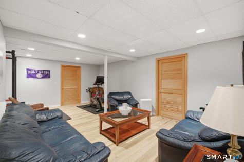 157 Harris Drive Newington CT 06111