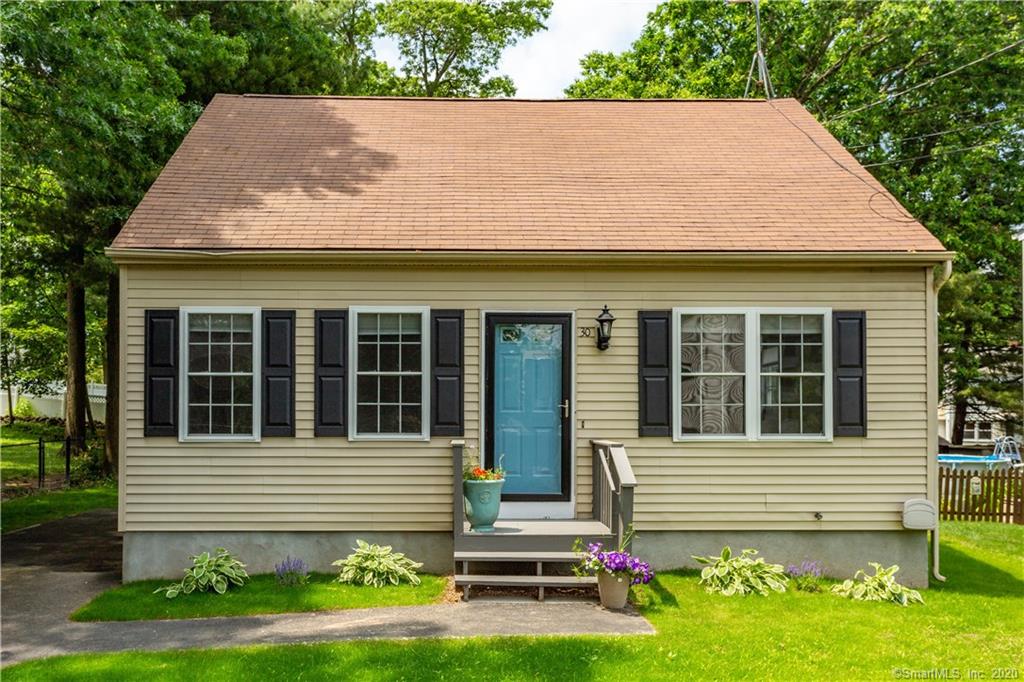 30 Oakland Terrace Manchester CT 06042