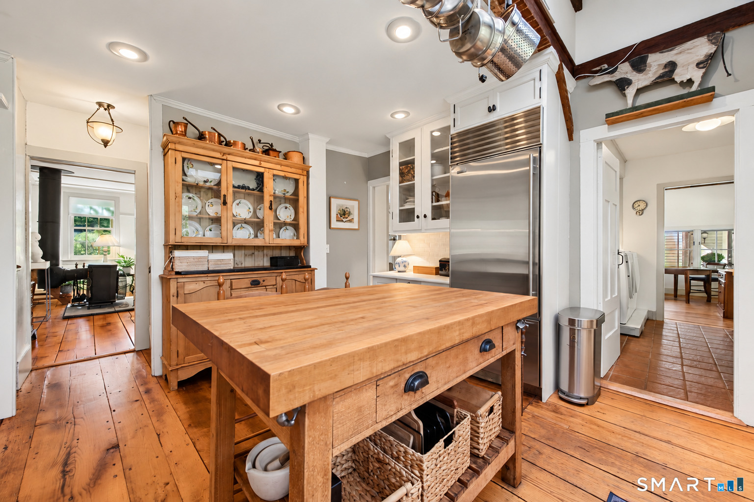 2 Pomperaug Road Woodbury CT 06798