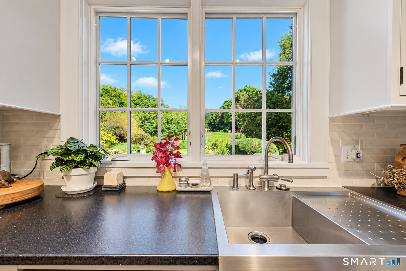 2 Pomperaug Road Woodbury CT 06798