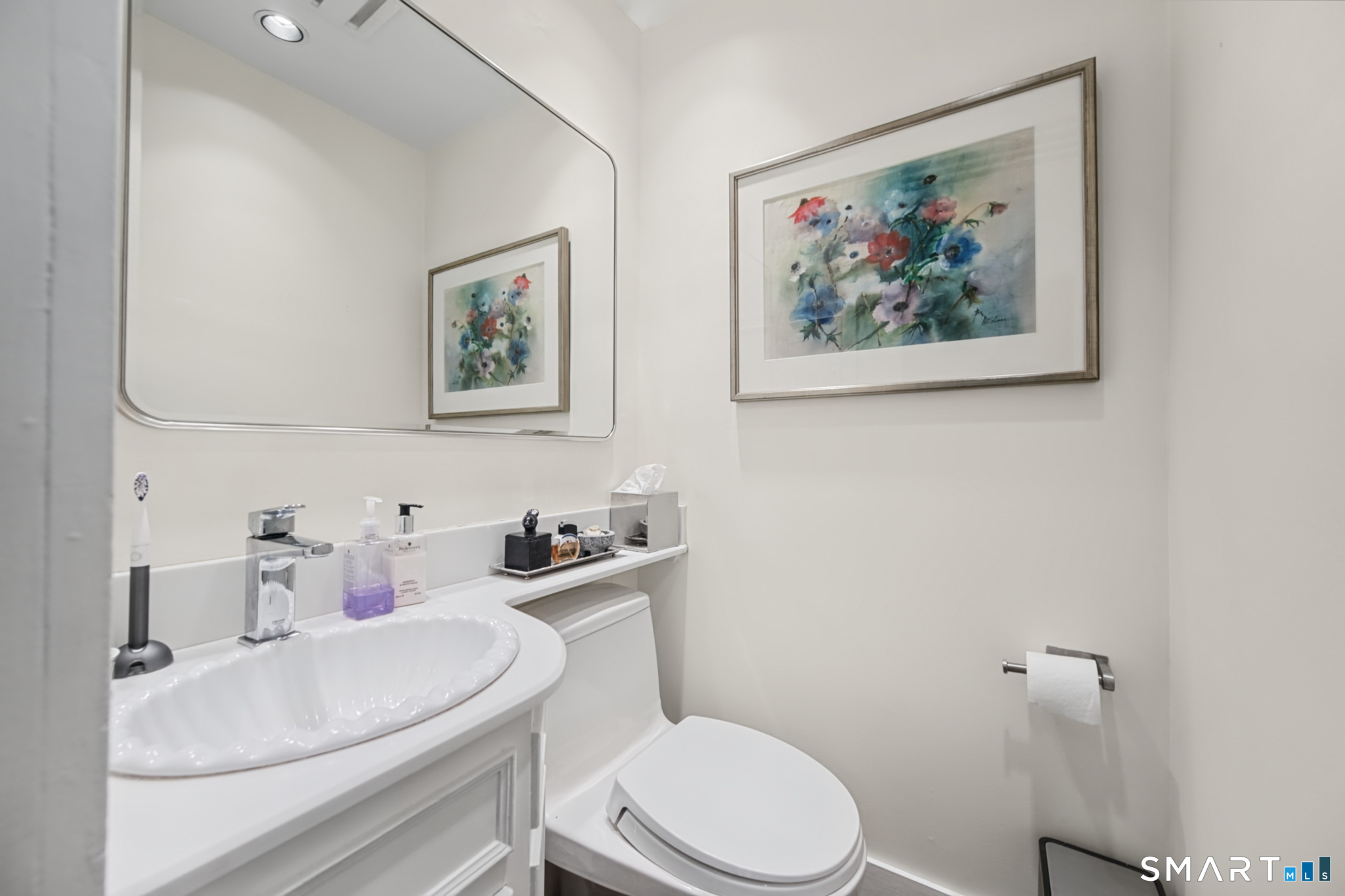 2 Pomperaug Road Woodbury CT 06798