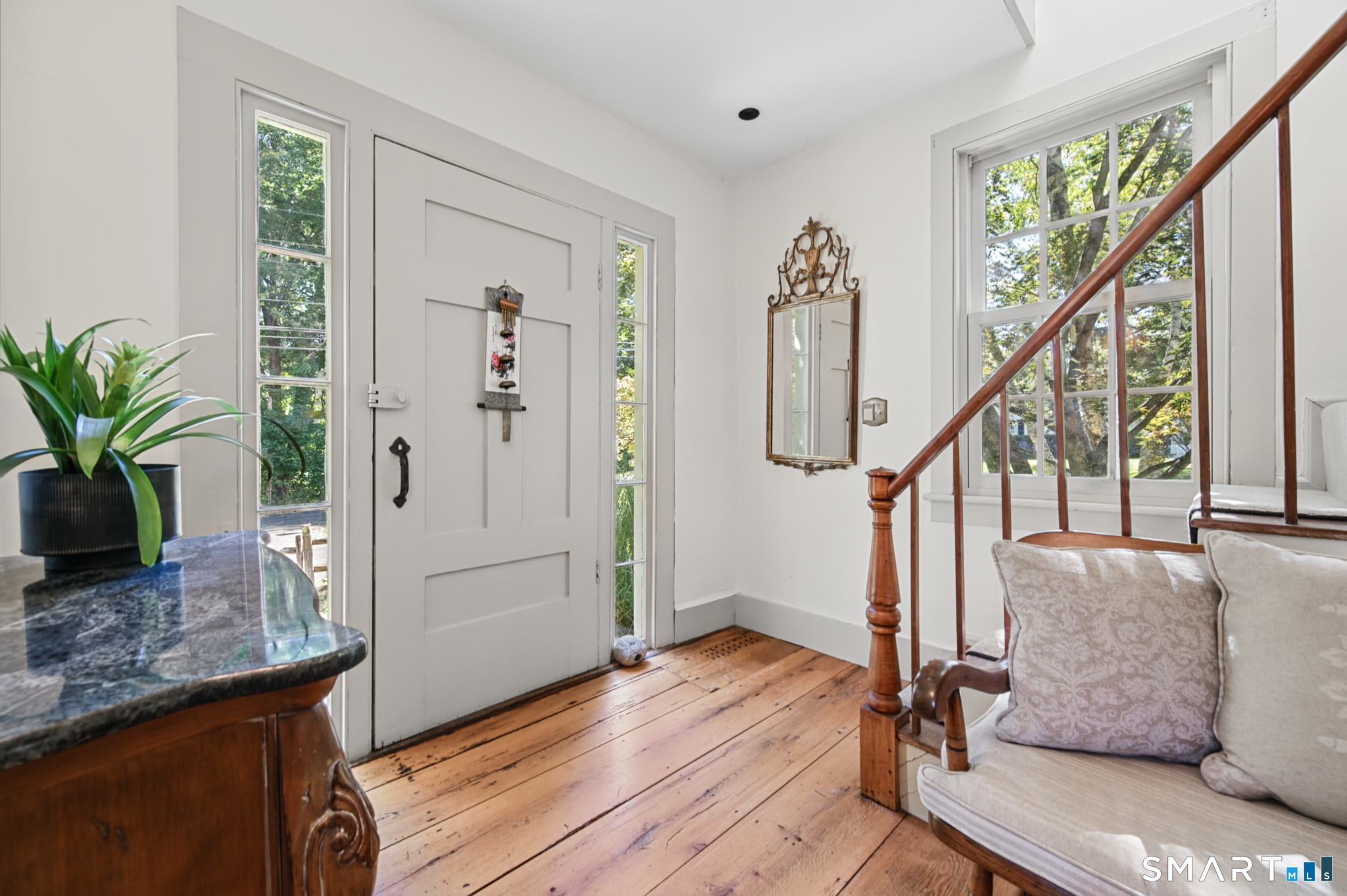 2 Pomperaug Road Woodbury CT 06798