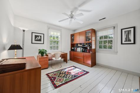 2 Pomperaug Road Woodbury CT 06798