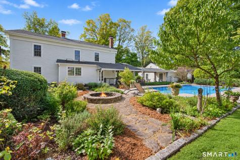 2 Pomperaug Road Woodbury CT 06798