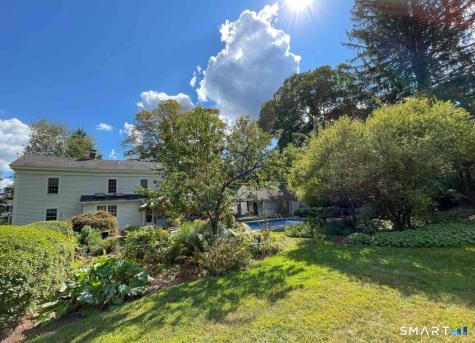 2 Pomperaug Road Woodbury CT 06798