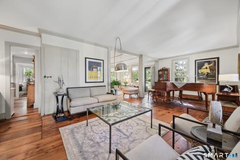 2 Pomperaug Road Woodbury CT 06798