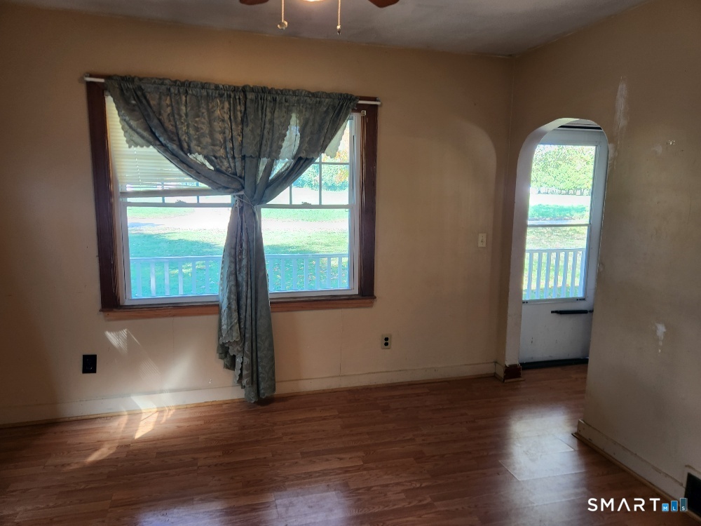 24 Lovers Lane Windham CT 06280