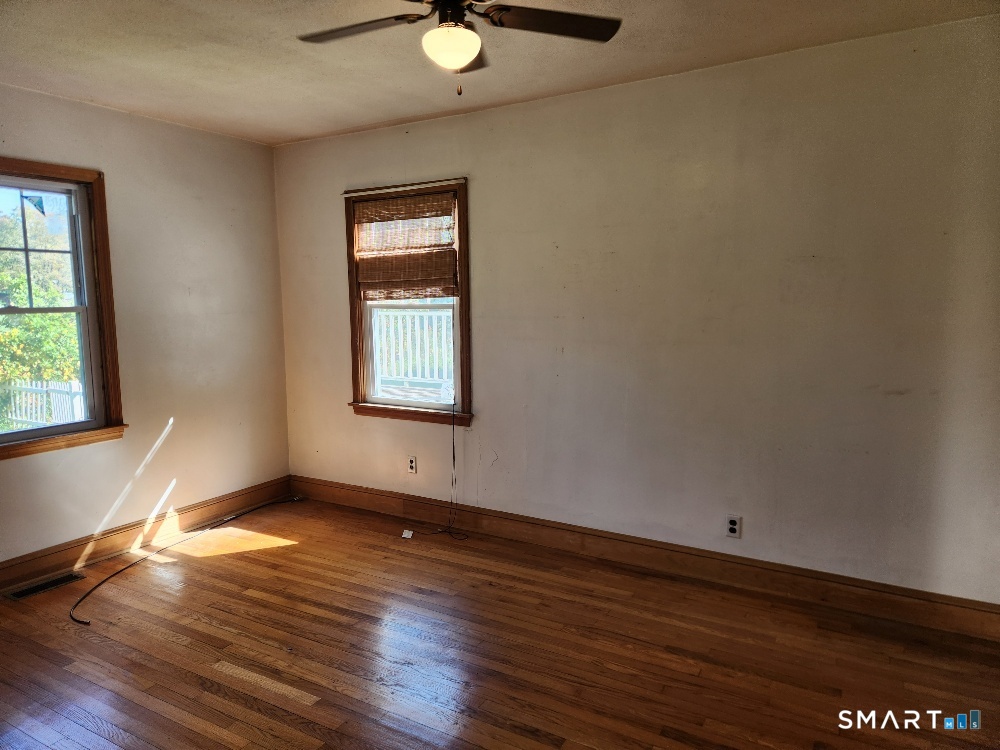 24 Lovers Lane Windham CT 06280