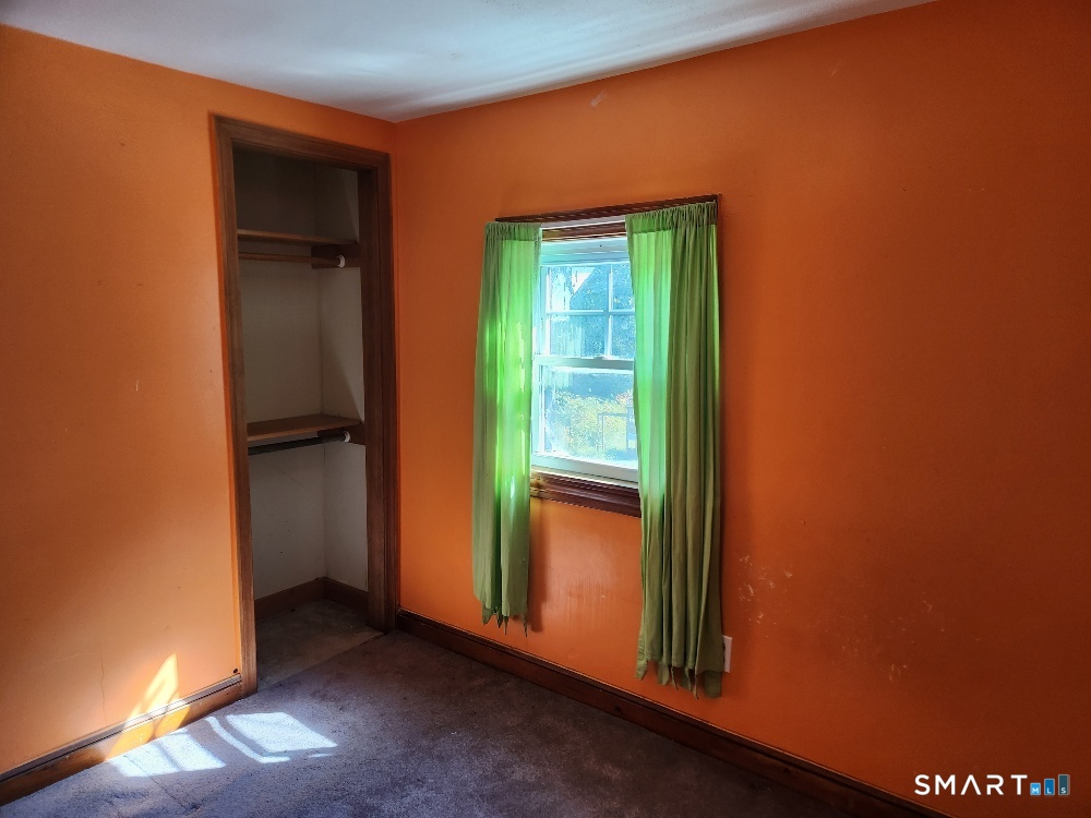 24 Lovers Lane Windham CT 06280