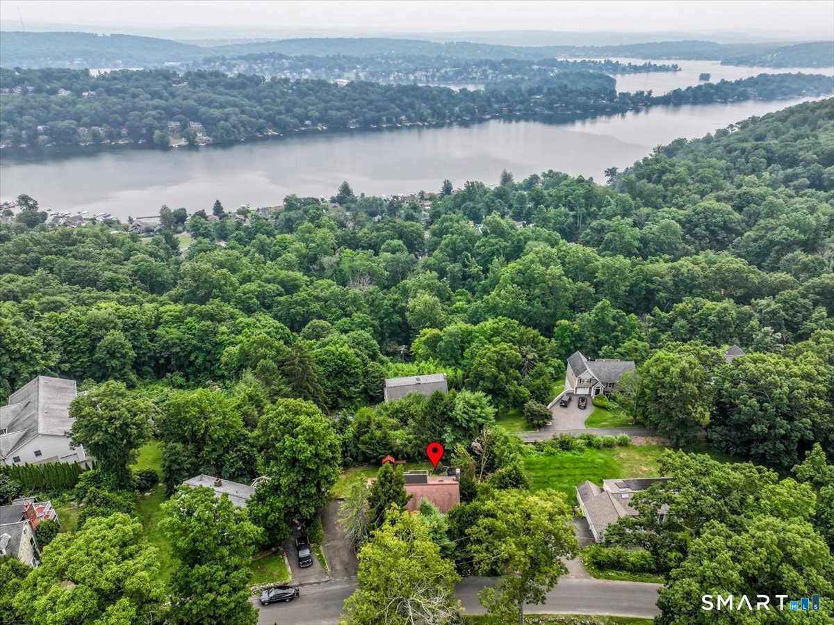 12 Dick Finn Road New Fairfield CT 06812