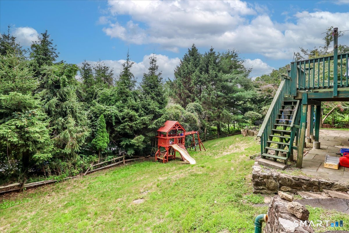 12 Dick Finn Road New Fairfield CT 06812