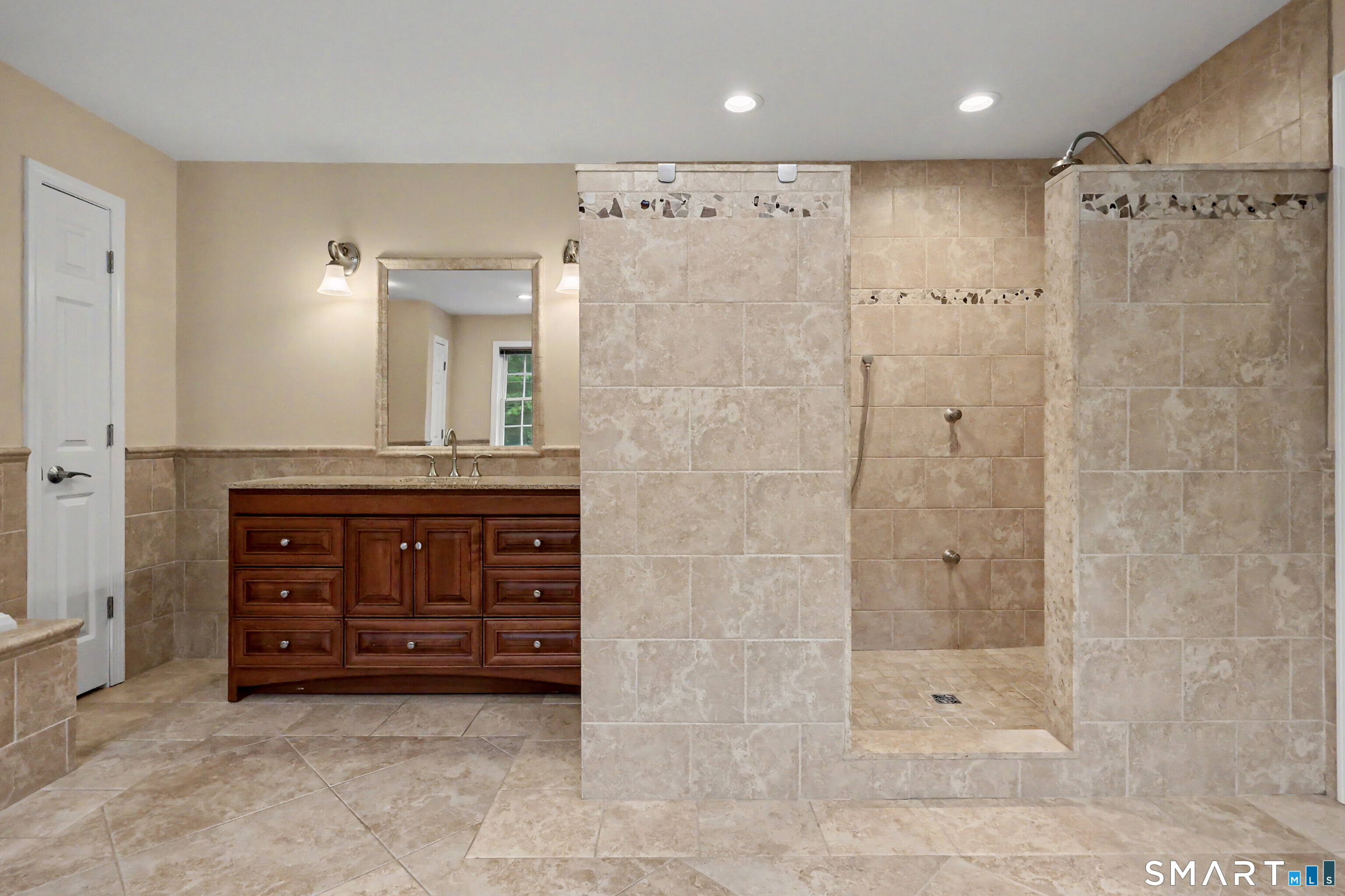 38 Douglas Drive Hamden CT 06518