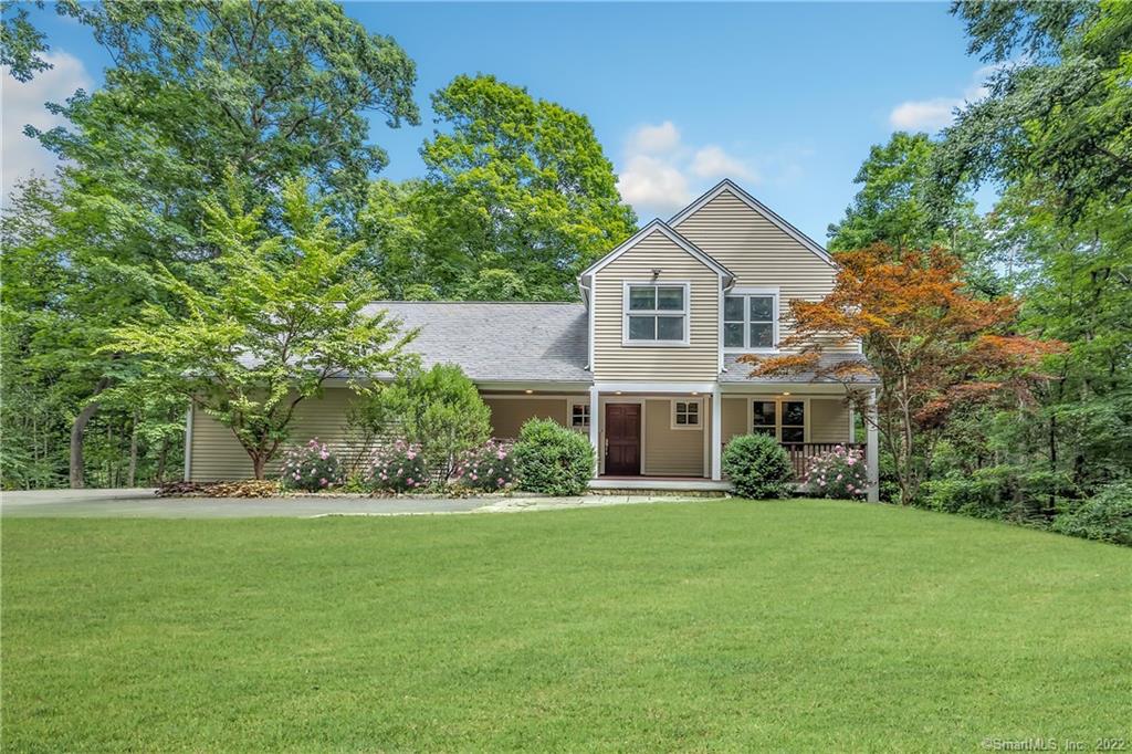 31 Northrop Road Woodbridge CT 06525
