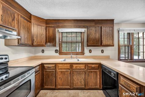 133 Forest Drive Newington CT 06111