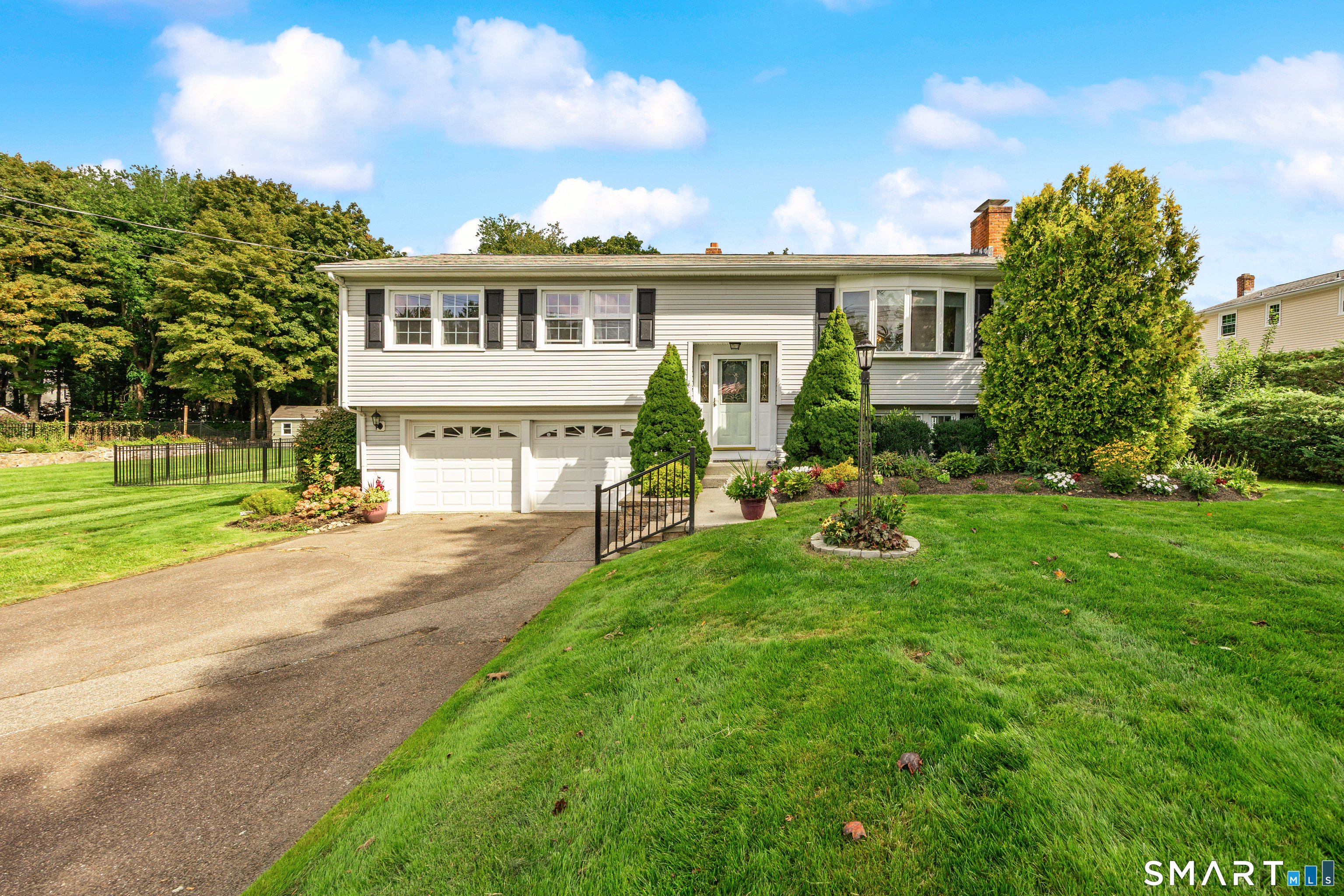18 Sharon Drive Shelton CT 06484