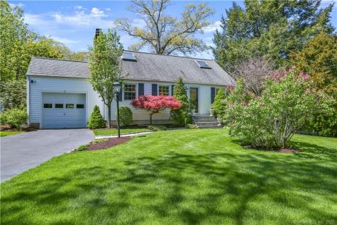 9 Flintlock Road Norwalk CT 06850