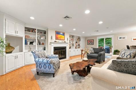 28 Springbrook Road Avon CT 06001