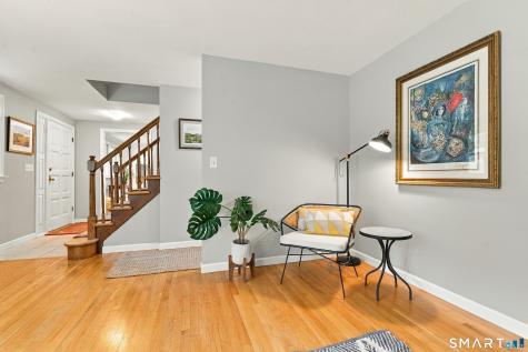 28 Springbrook Road Avon CT 06001