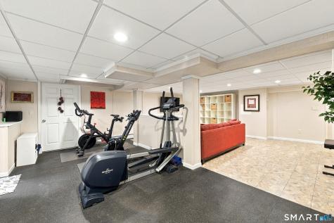 28 Springbrook Road Avon CT 06001