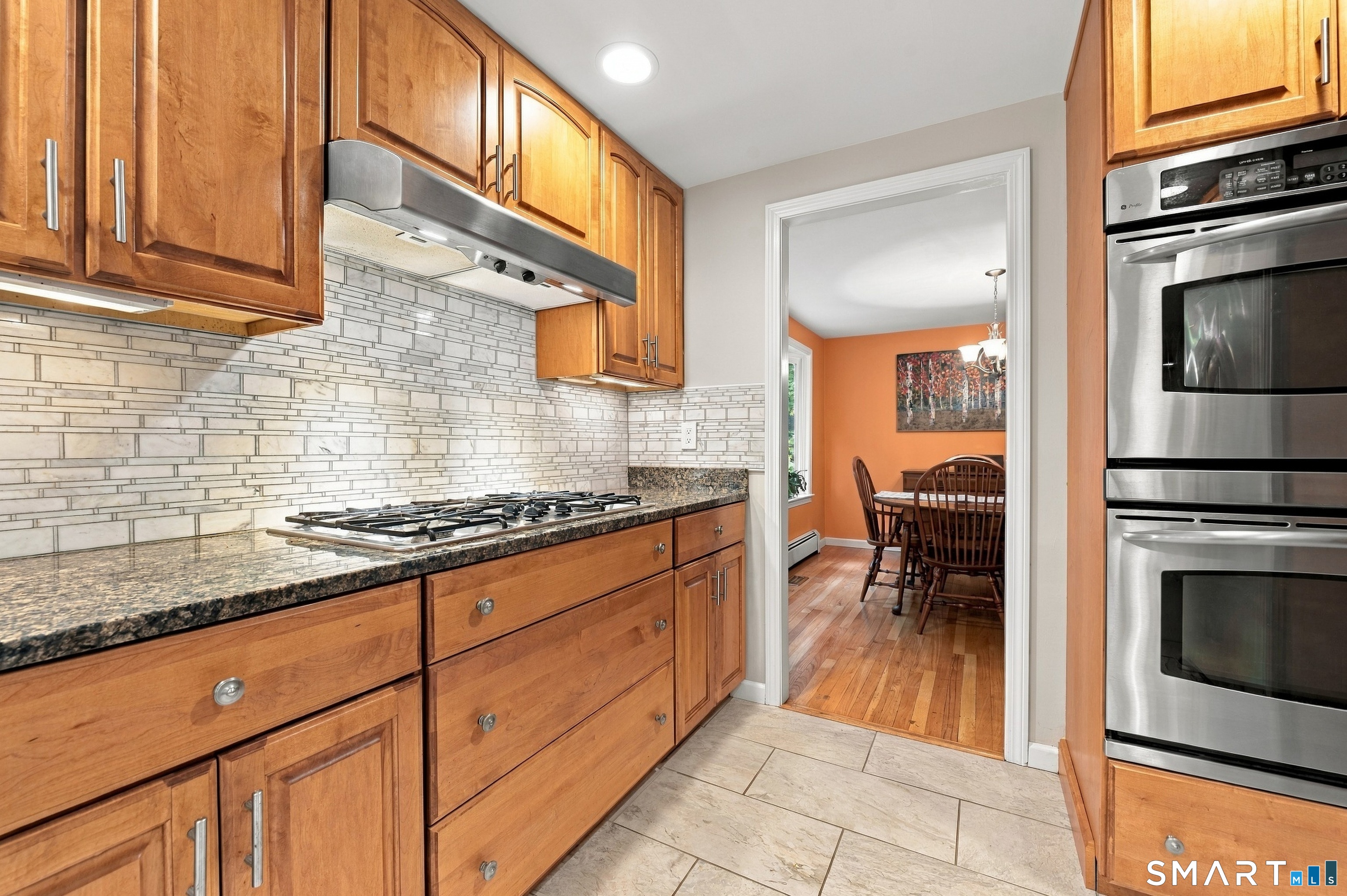 28 Springbrook Road Avon CT 06001