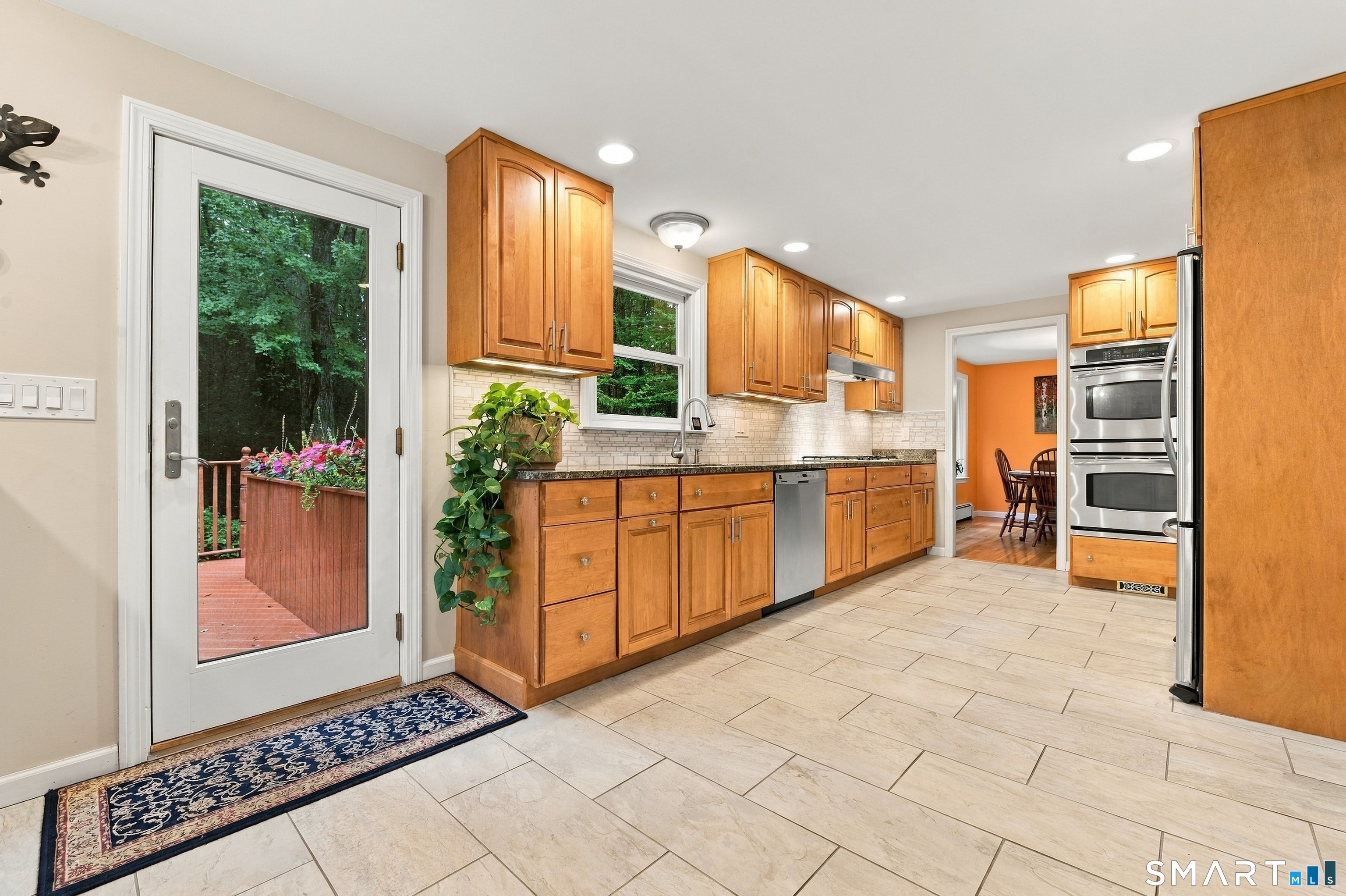 28 Springbrook Road Avon CT 06001