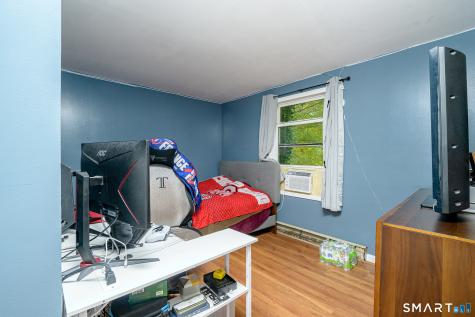 42 Church Street Thompson CT 06277