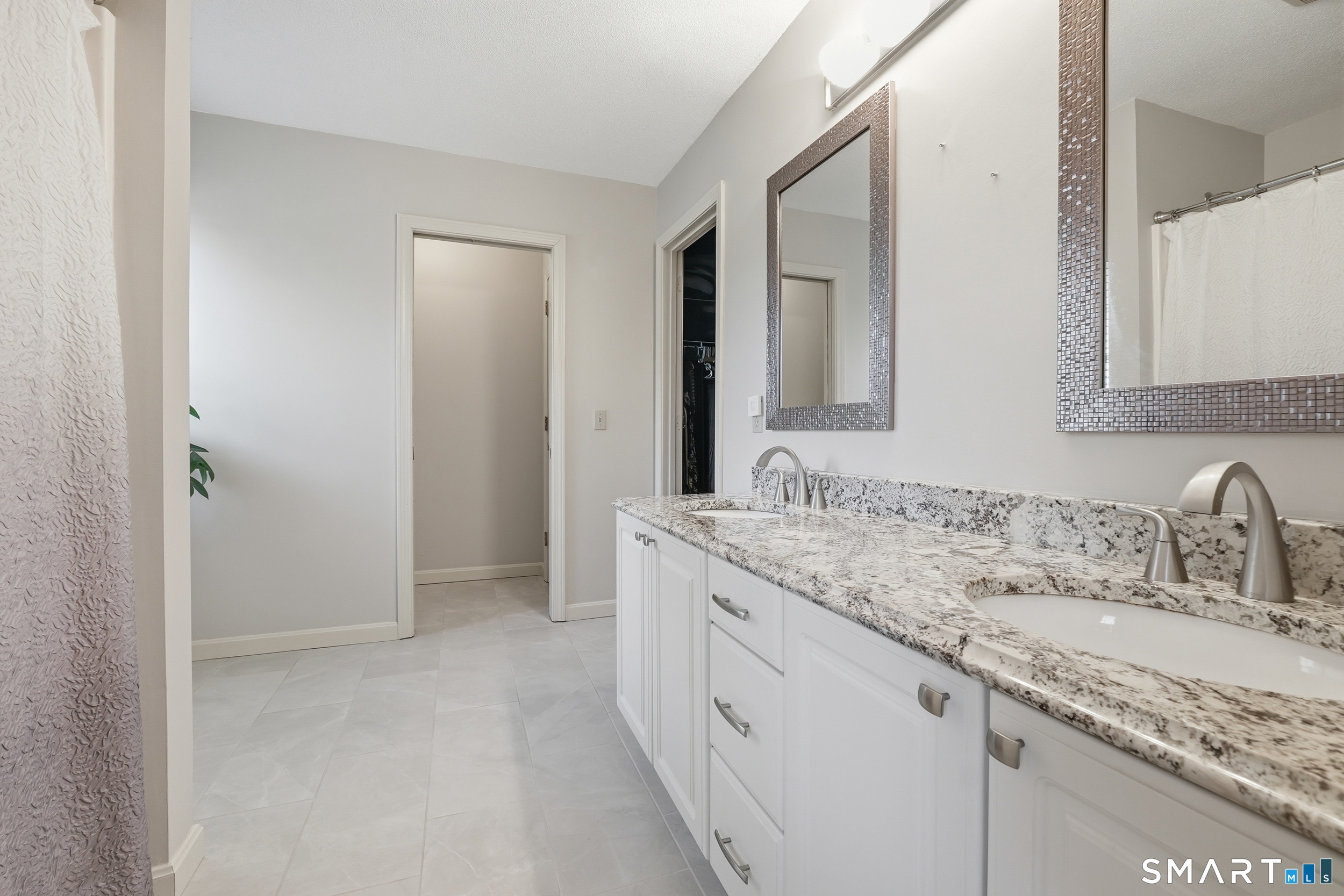 16 Sunview Drive East Windsor CT 06016
