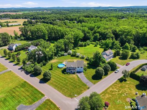 16 Sunview Drive East Windsor CT 06016
