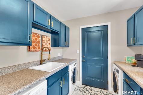 28 Birch Street Groton CT 06340