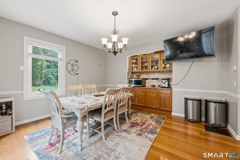 1932 Hartford Turnpike North Haven CT 06473