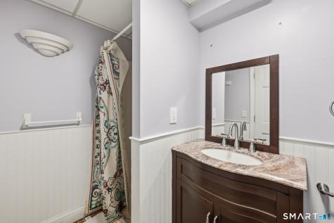 1932 Hartford Turnpike North Haven CT 06473