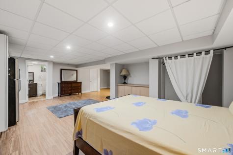 1932 Hartford Turnpike North Haven CT 06473