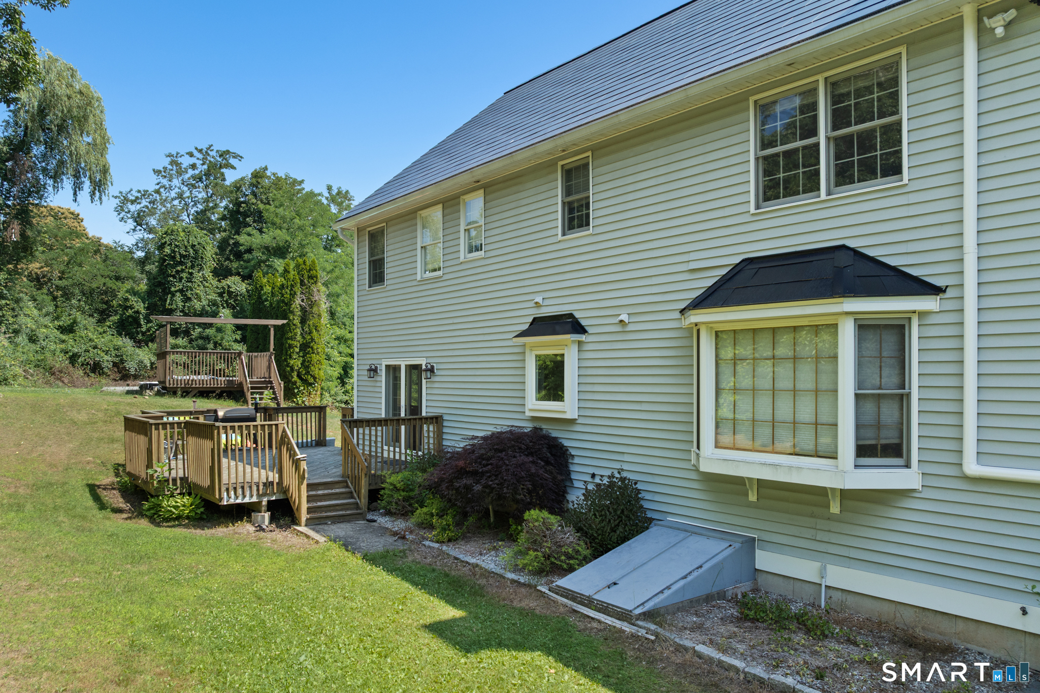 1932 Hartford Turnpike North Haven CT 06473