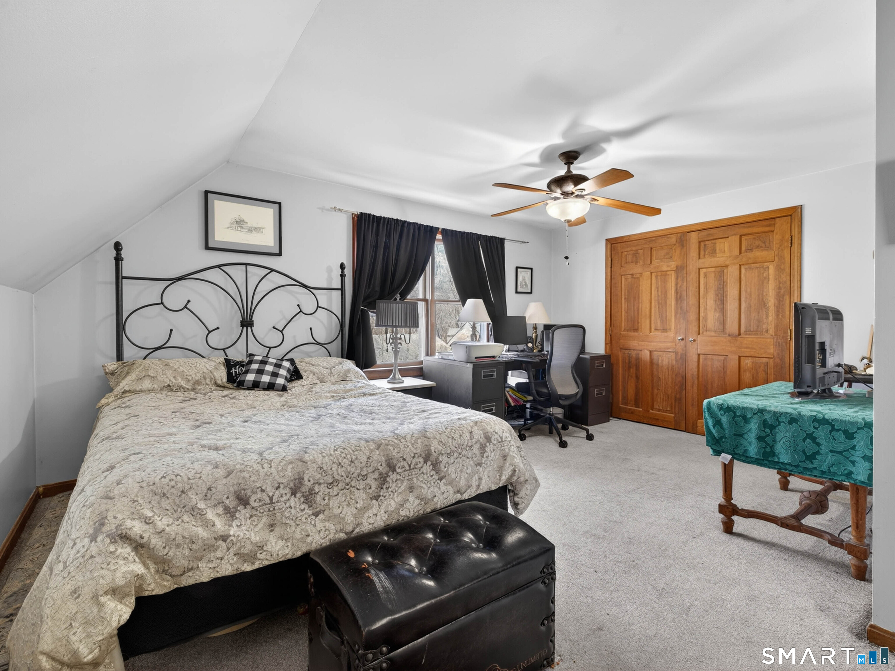 25 Lake Of Isles Road Preston CT 06365