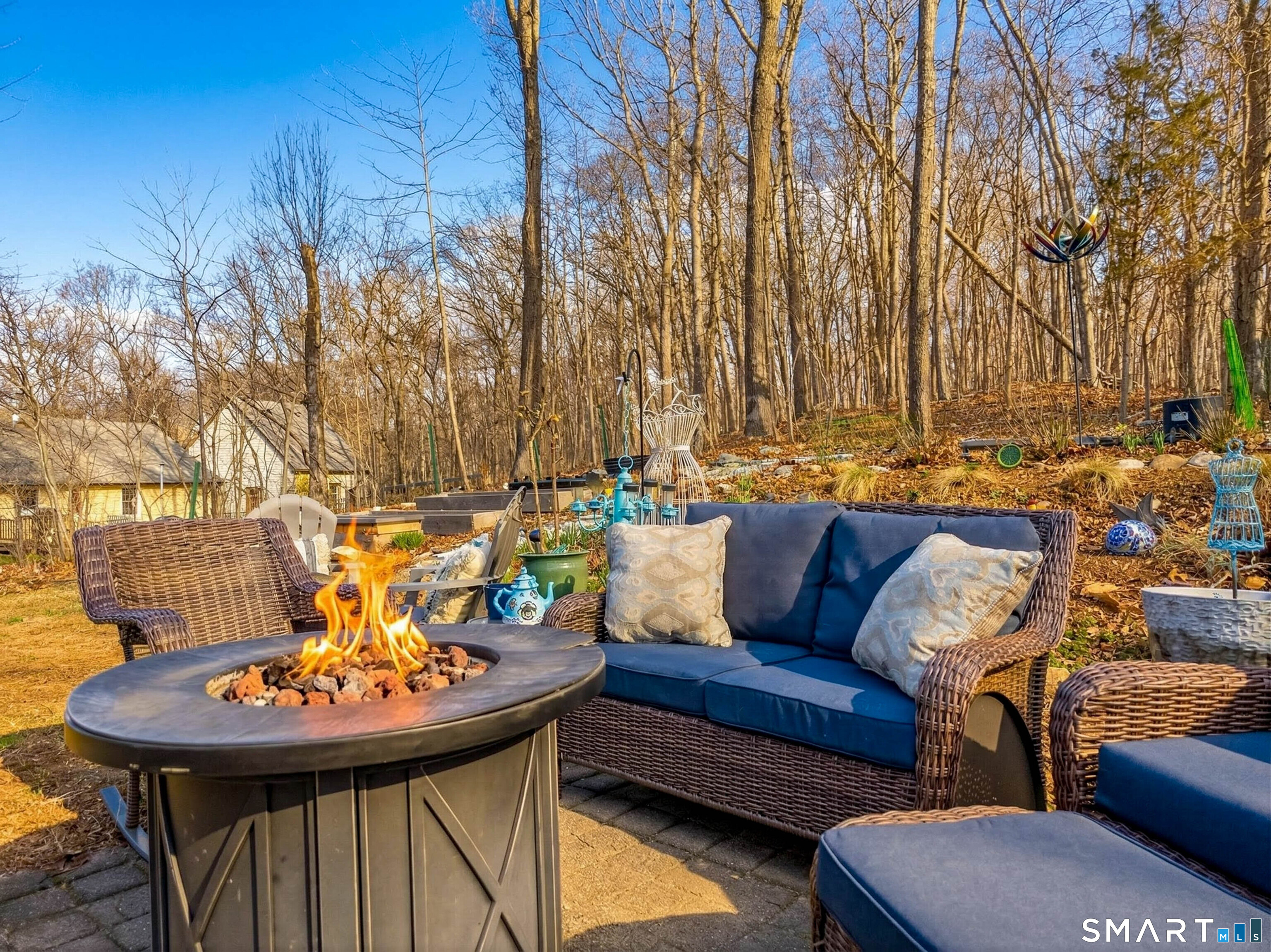 25 Lake Of Isles Road Preston CT 06365