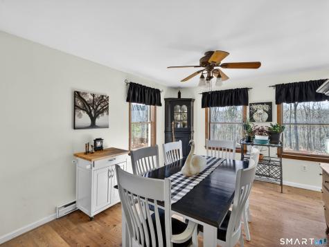 25 Lake Of Isles Road Preston CT 06365