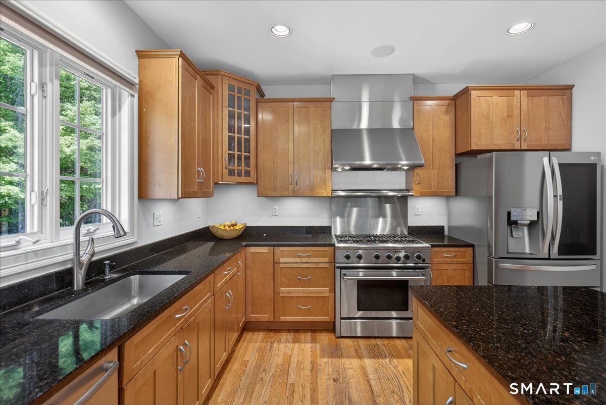 86 Nursery Lane Madison CT 06443