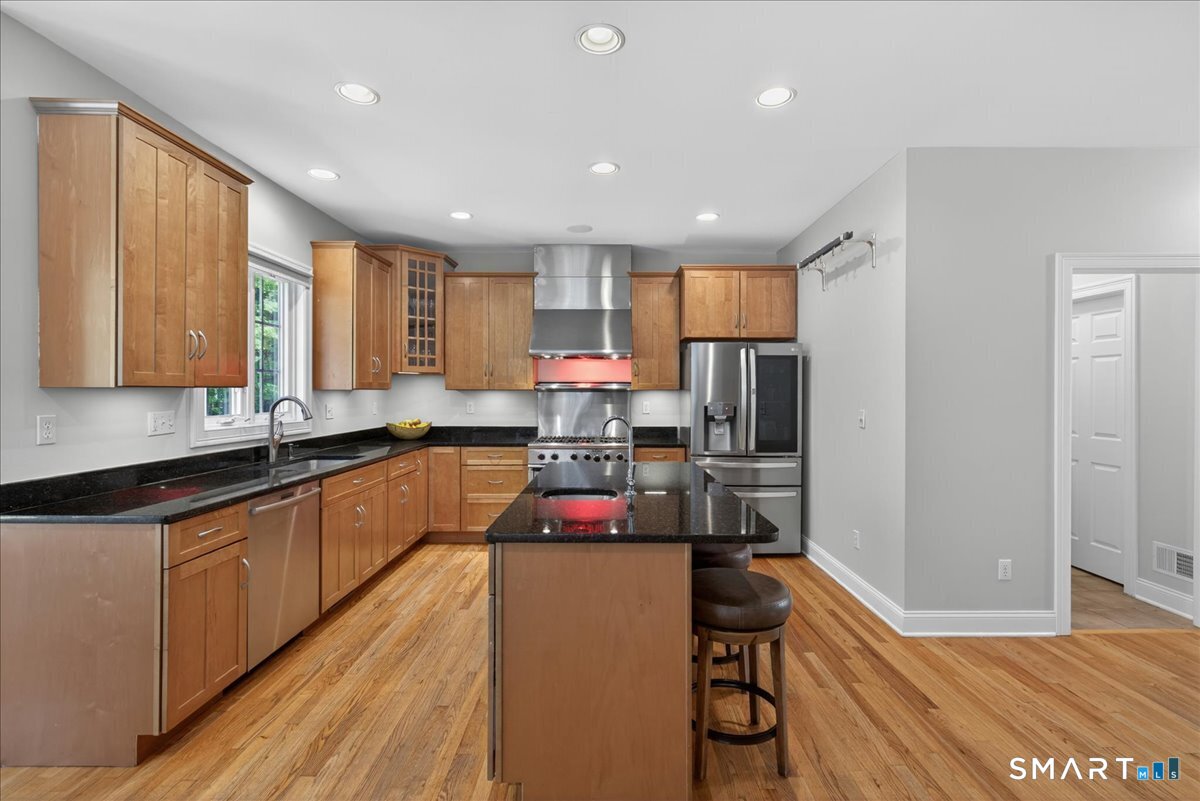 86 Nursery Lane Madison CT 06443