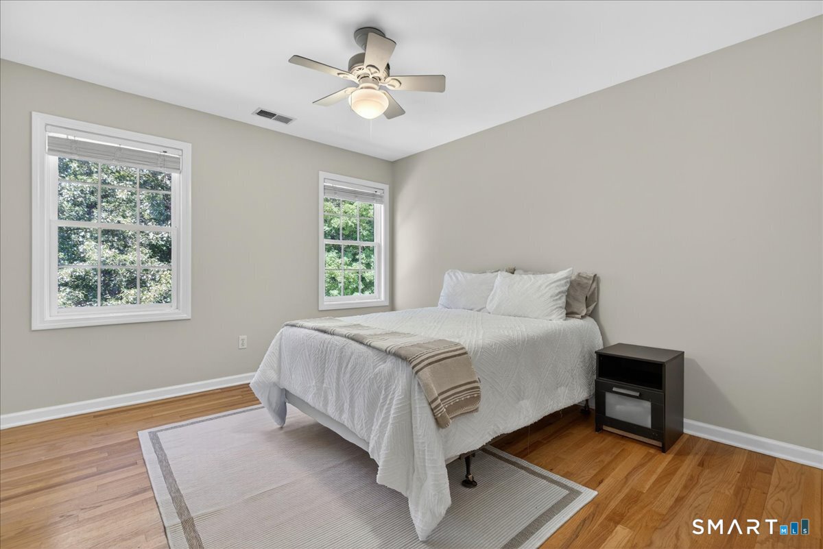 86 Nursery Lane Madison CT 06443