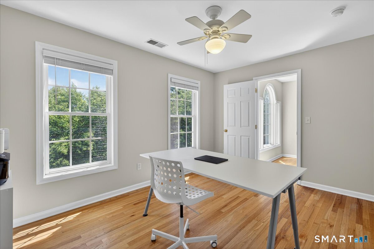 86 Nursery Lane Madison CT 06443