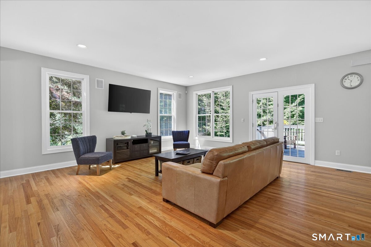 86 Nursery Lane Madison CT 06443