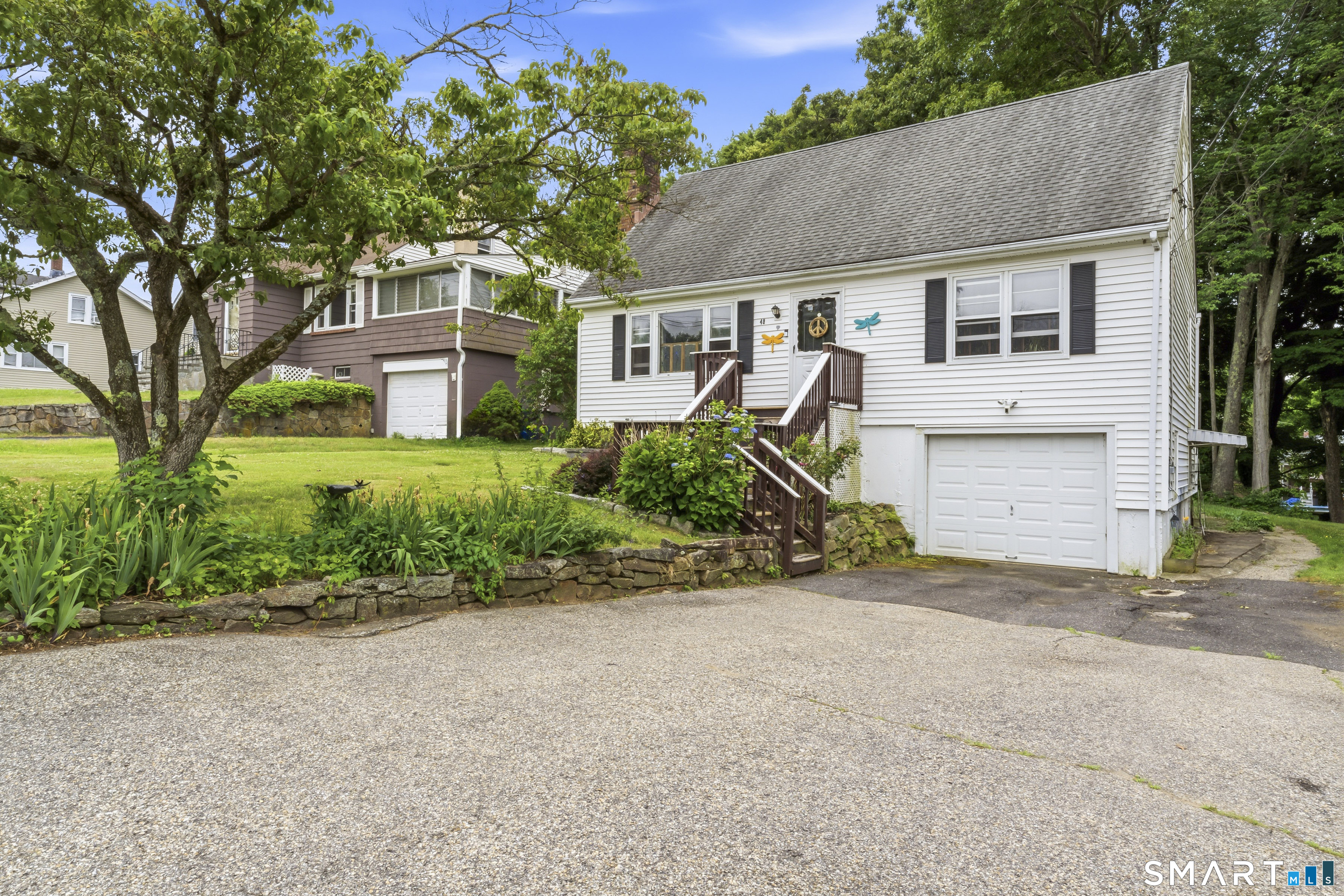 48 Cribbins Avenue Shelton CT 06484