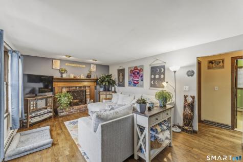 48 Cribbins Avenue Shelton CT 06484