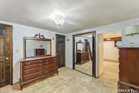 48 Cribbins Avenue Shelton CT 06484