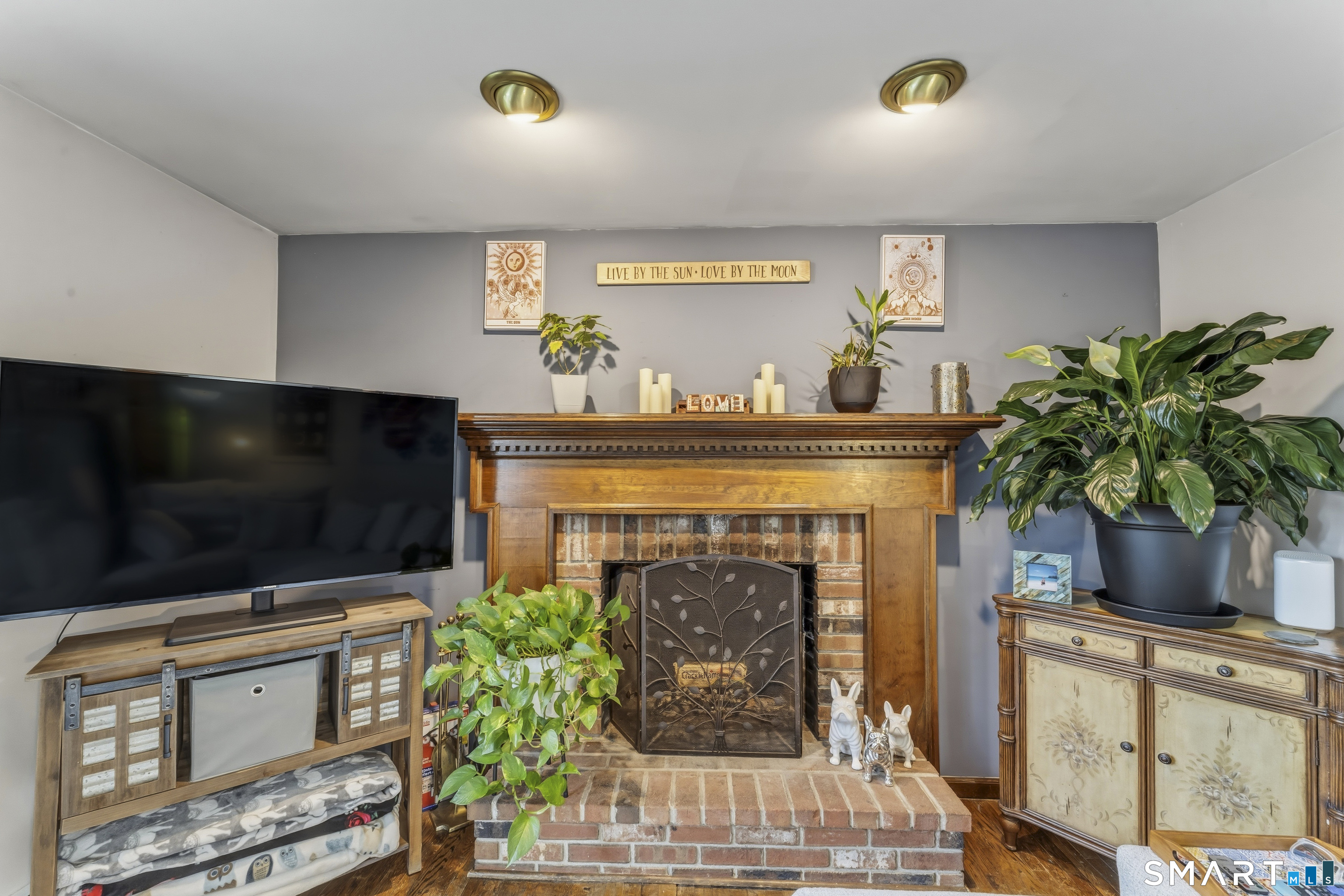 48 Cribbins Avenue Shelton CT 06484