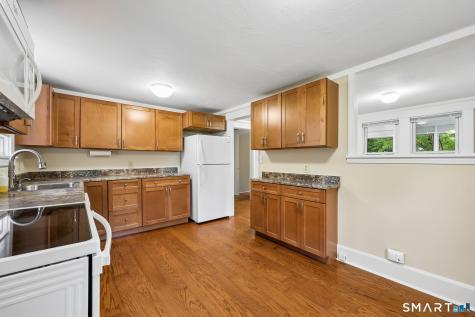 63 Hunt Lane East Haven CT 06512