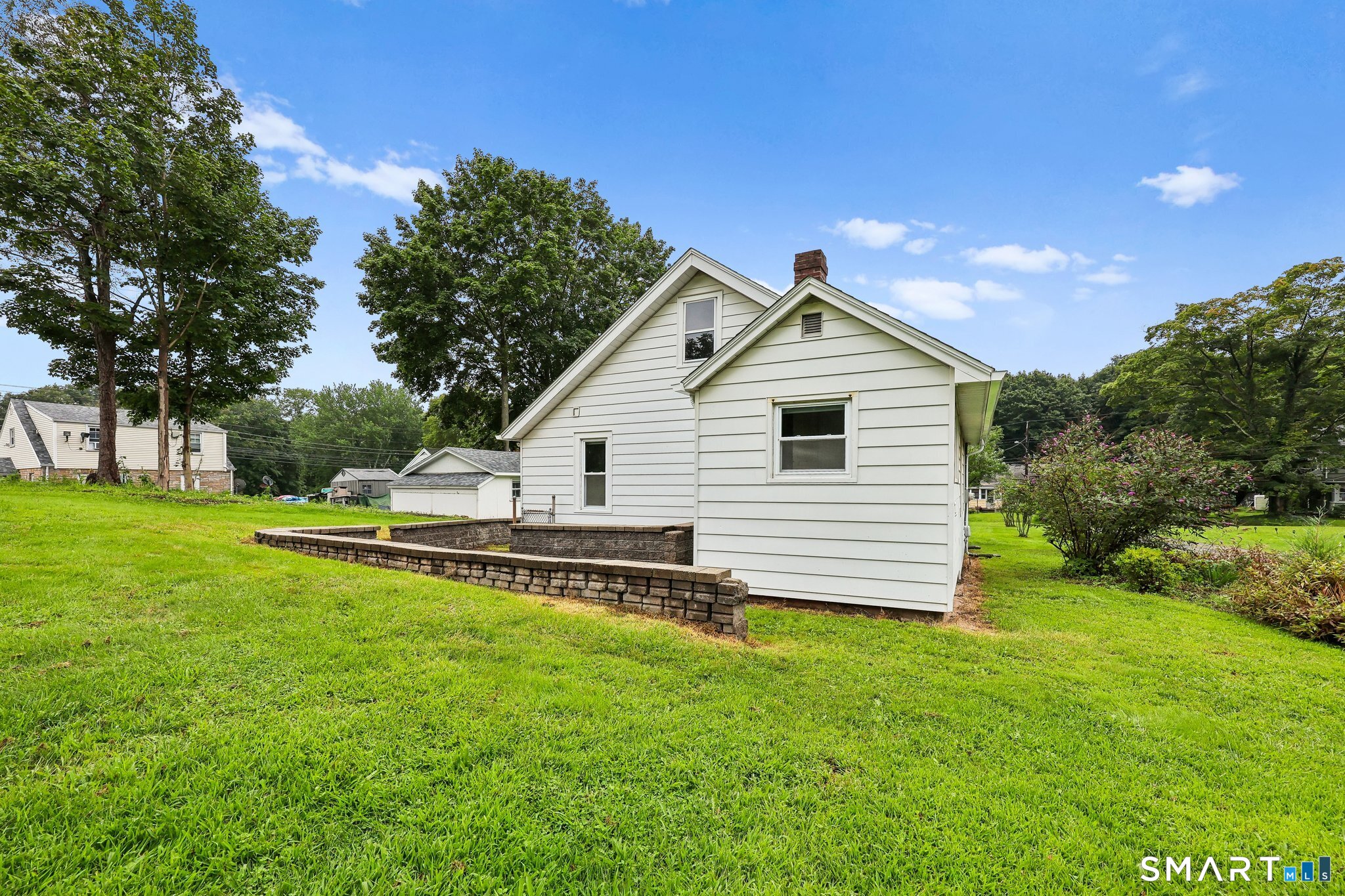63 Hunt Lane East Haven CT 06512
